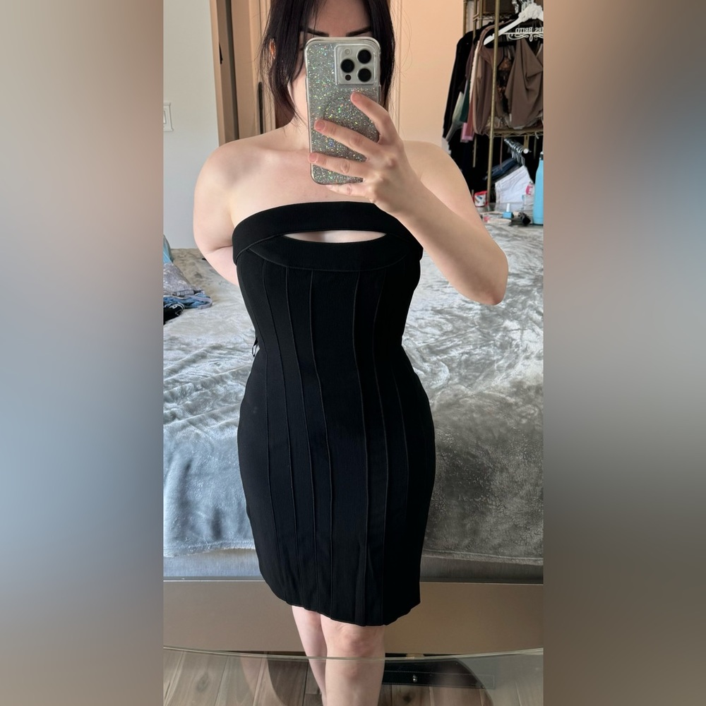BCBGMAXAZRIA Strapless Black Dress - Size 8